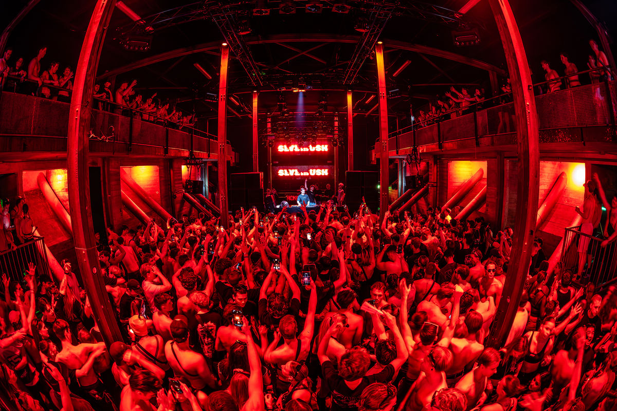 Loading... just a sec